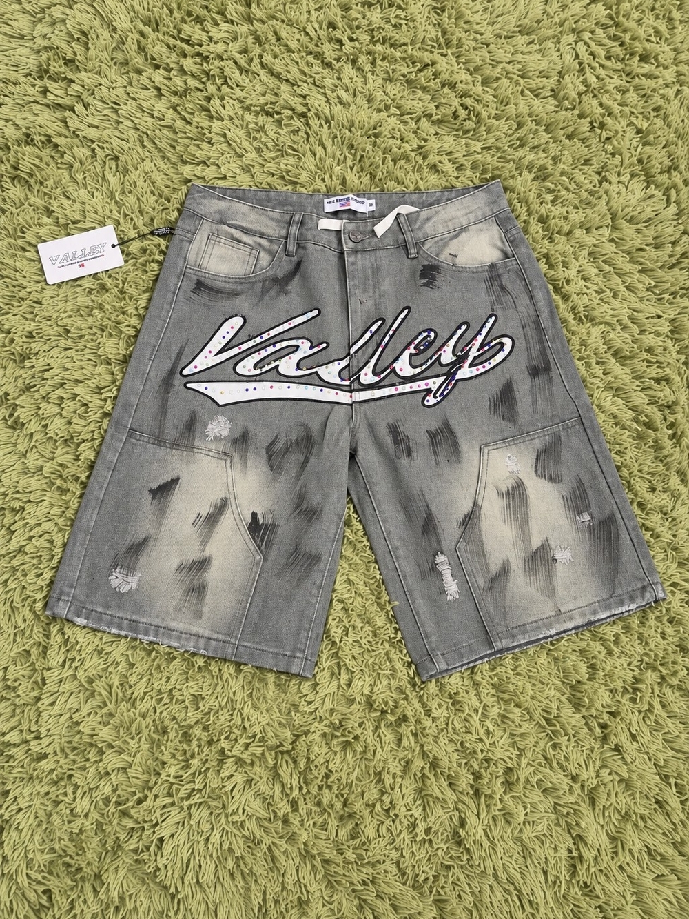 Vale Forever Valley  Rhinestone Distressed Denim Jorts Gray  34 NWT